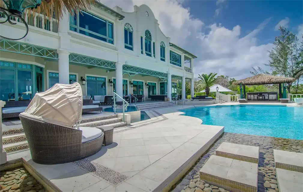 Villa C & B by The Sea - Image 4