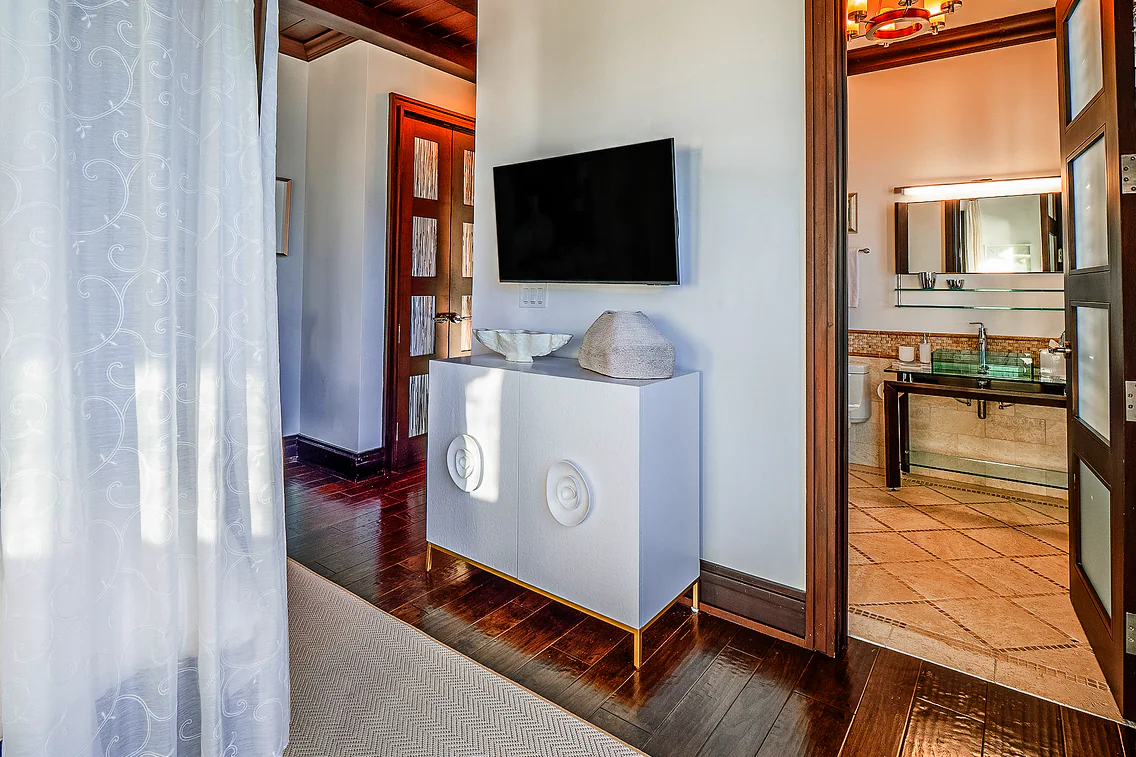 Villa C & B by The Sea - Image 62