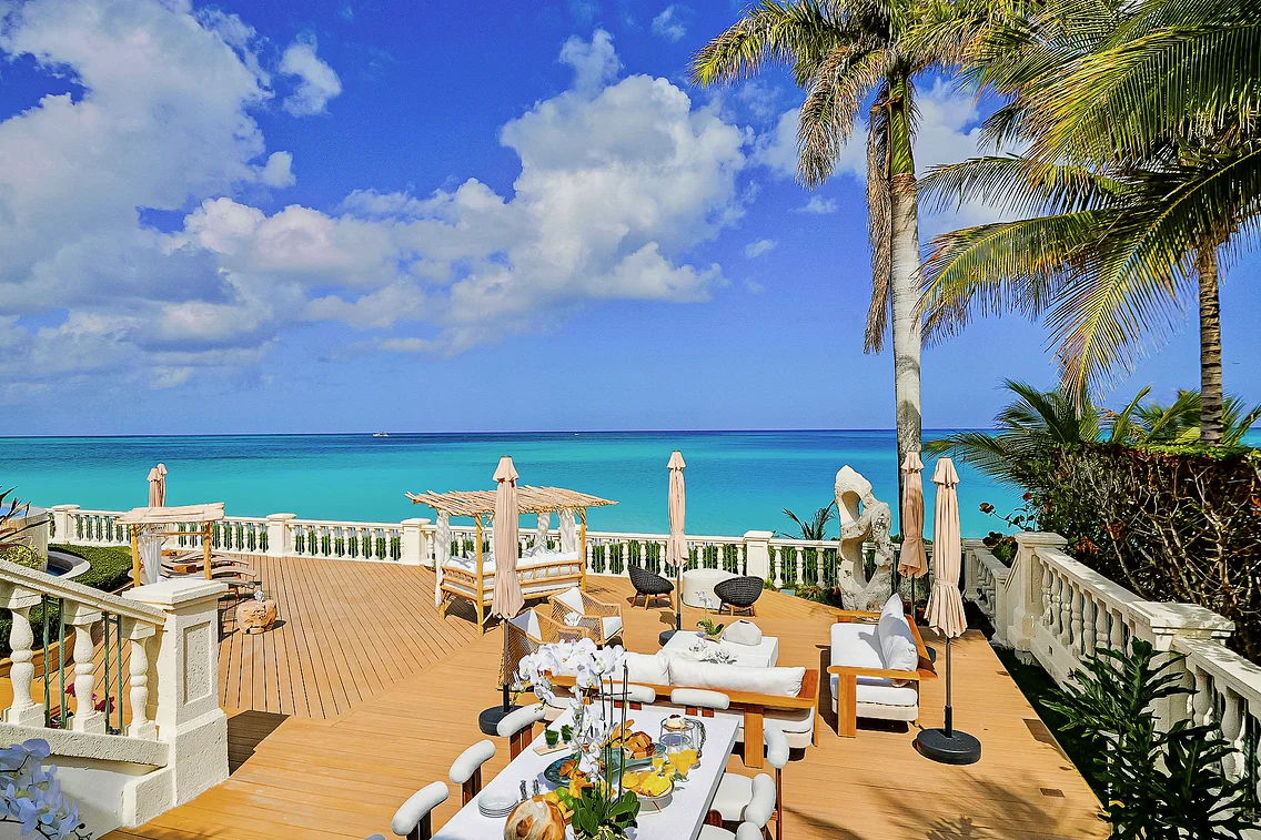 Villa C & B by The Sea - Image 79