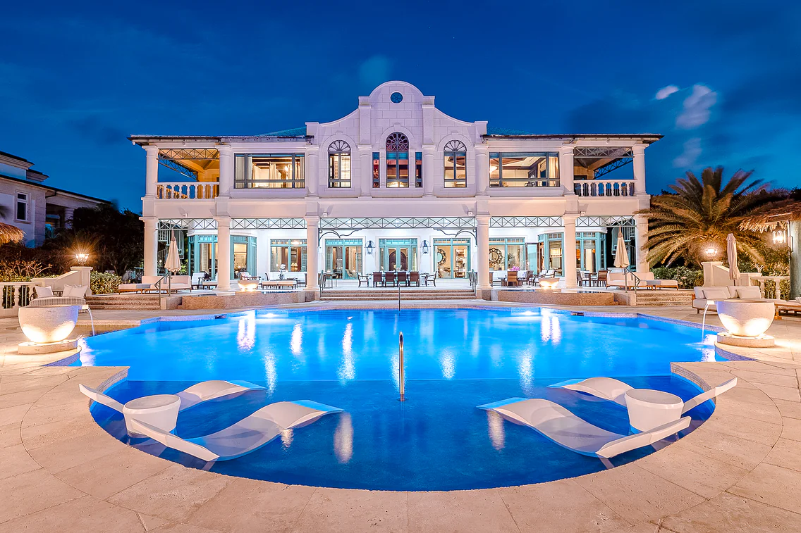 Villa C & B by The Sea - Image 90